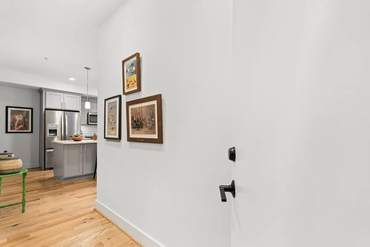 Home staging at 1007 Bryant St. NE