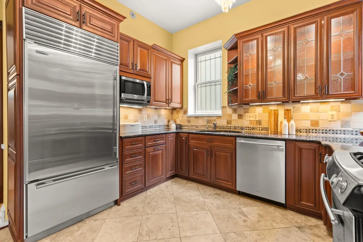 1519 Kingman Pl-0019.jpg