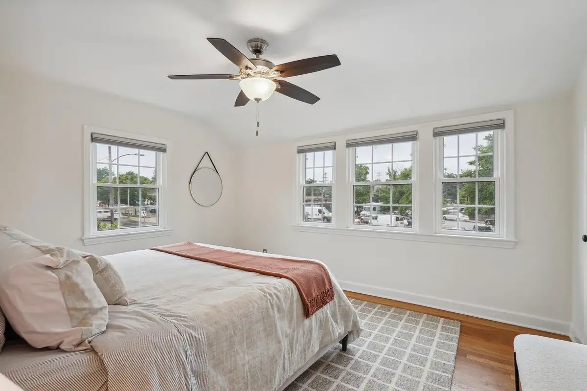 304 South Glebe Road Arlington-large-007-008-007-1500x1000-72dpi.jpg