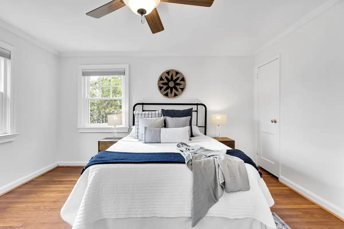 1743 N Cliff St -0030.jpg