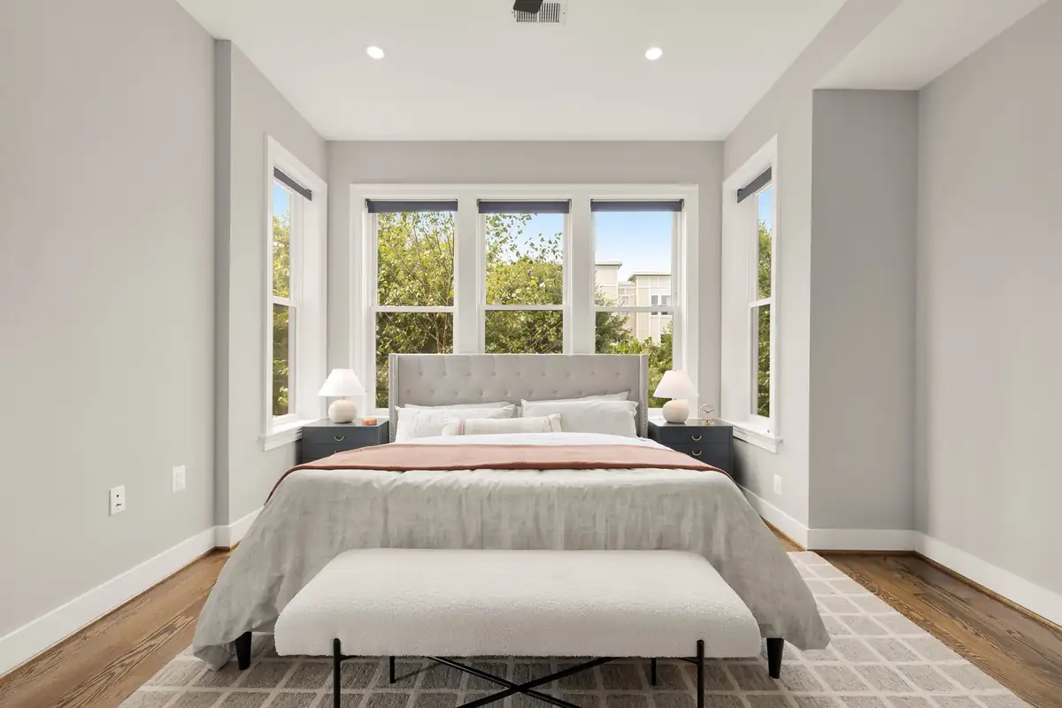 Home staging at 1401 K St SE #3