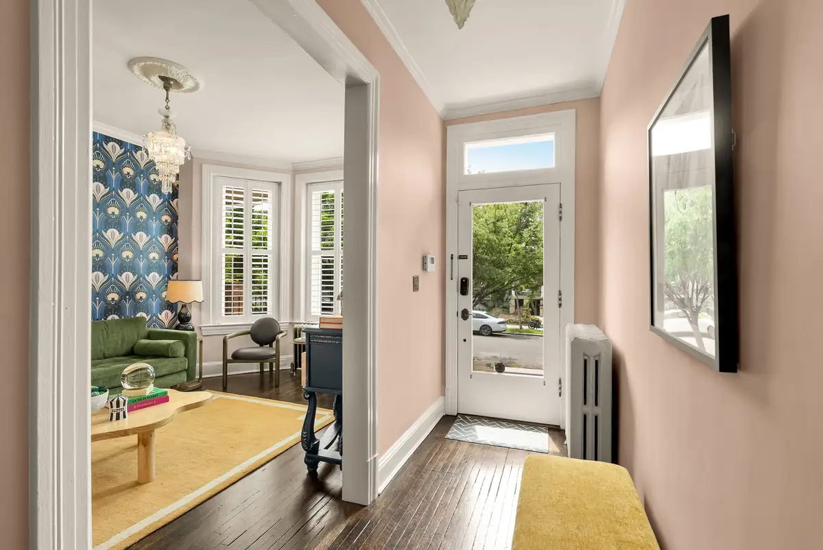 61 W St NW-0005.jpg