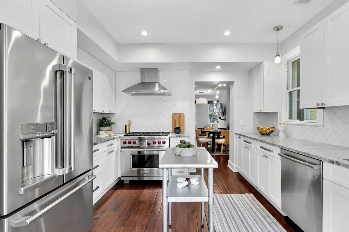 1830 6th St NW-0019.jpg