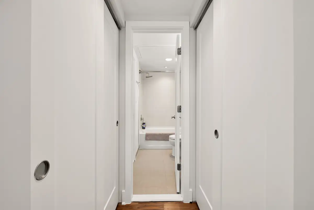 2331 15th St NW 305N-0027.jpg