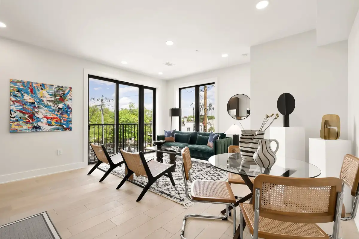 3934 14th St NW 302-0012.jpg