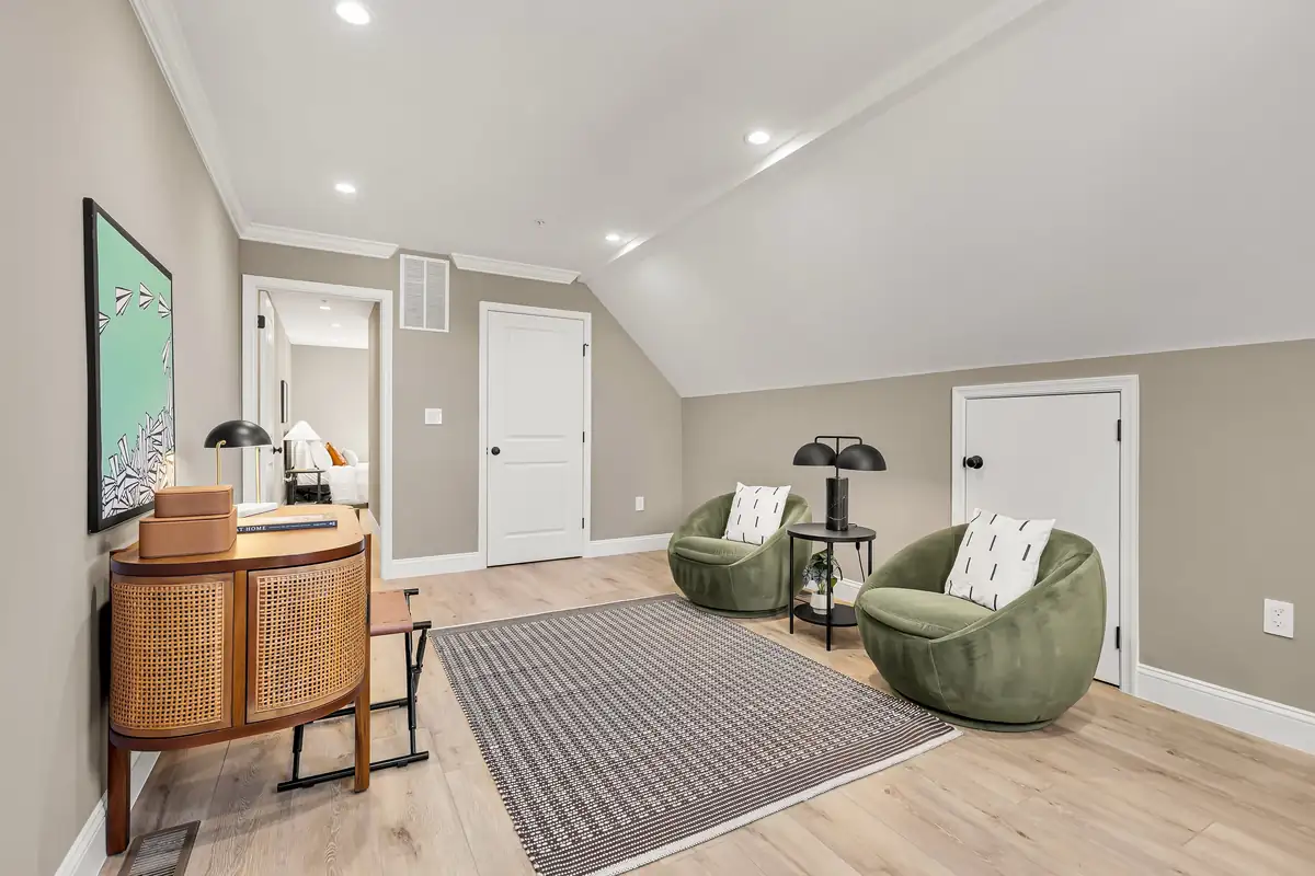 1117 46th St NE-0036.jpg
