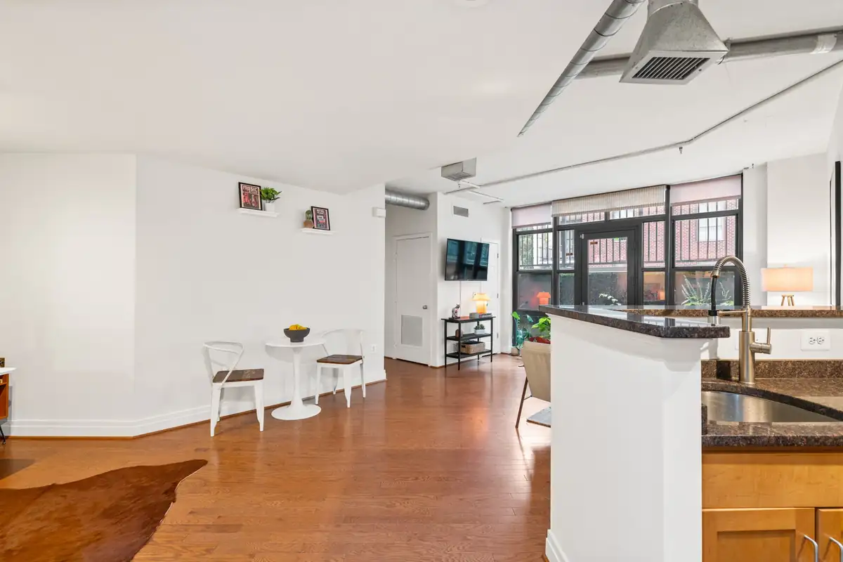 2020 12th St NW T10-17.jpg